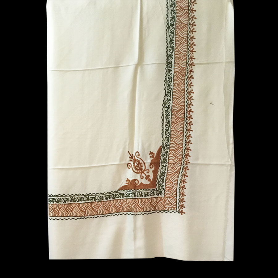 White Aari Embroidered Ommani Musar / Rumal / Ghutra / Shemagh